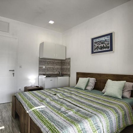 Rooms Dragica Pakoštane Zewnętrze zdjęcie