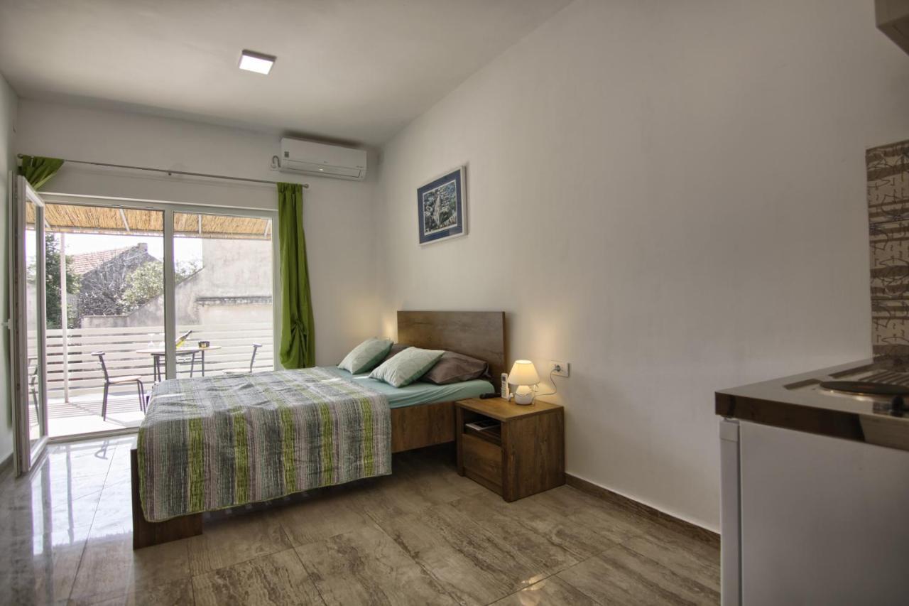 Rooms Dragica Pakoštane Zewnętrze zdjęcie