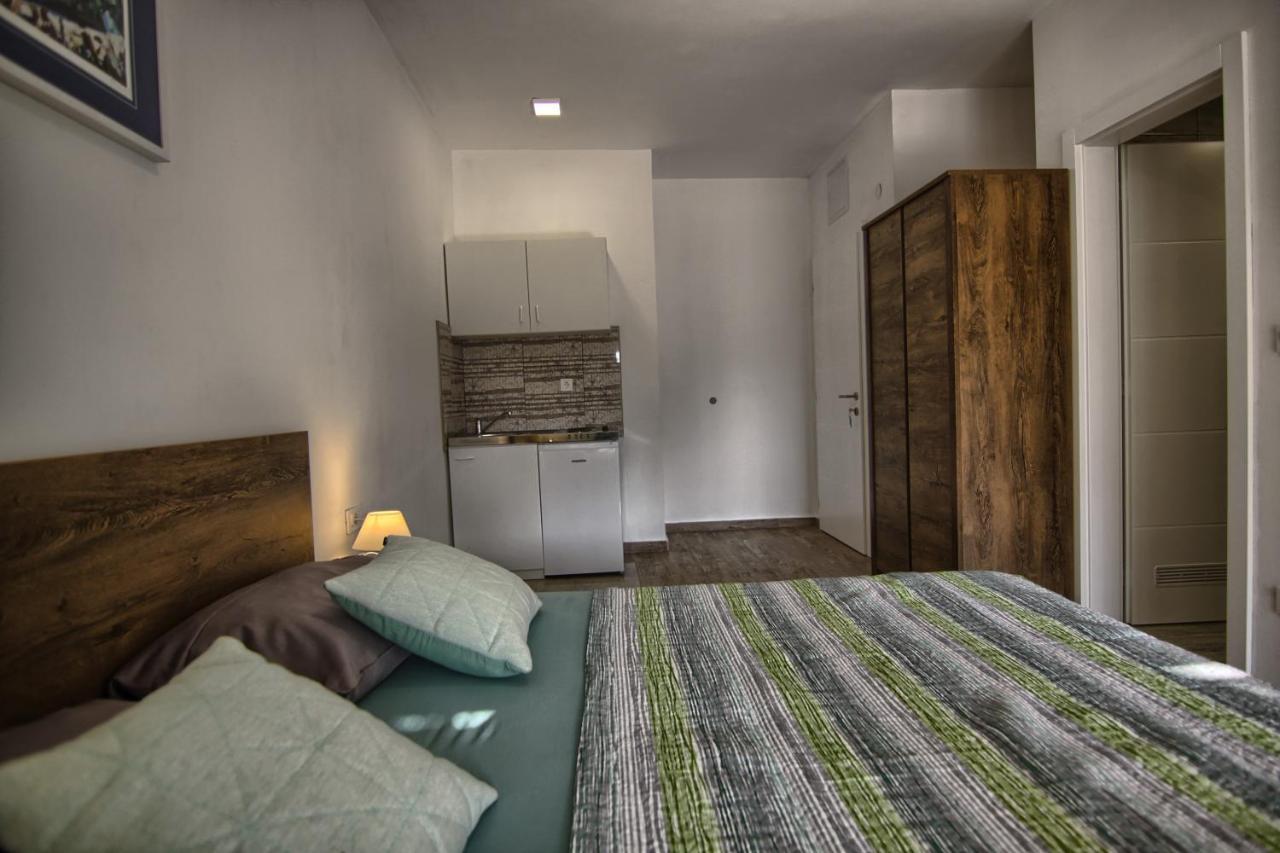Rooms Dragica Pakoštane Zewnętrze zdjęcie