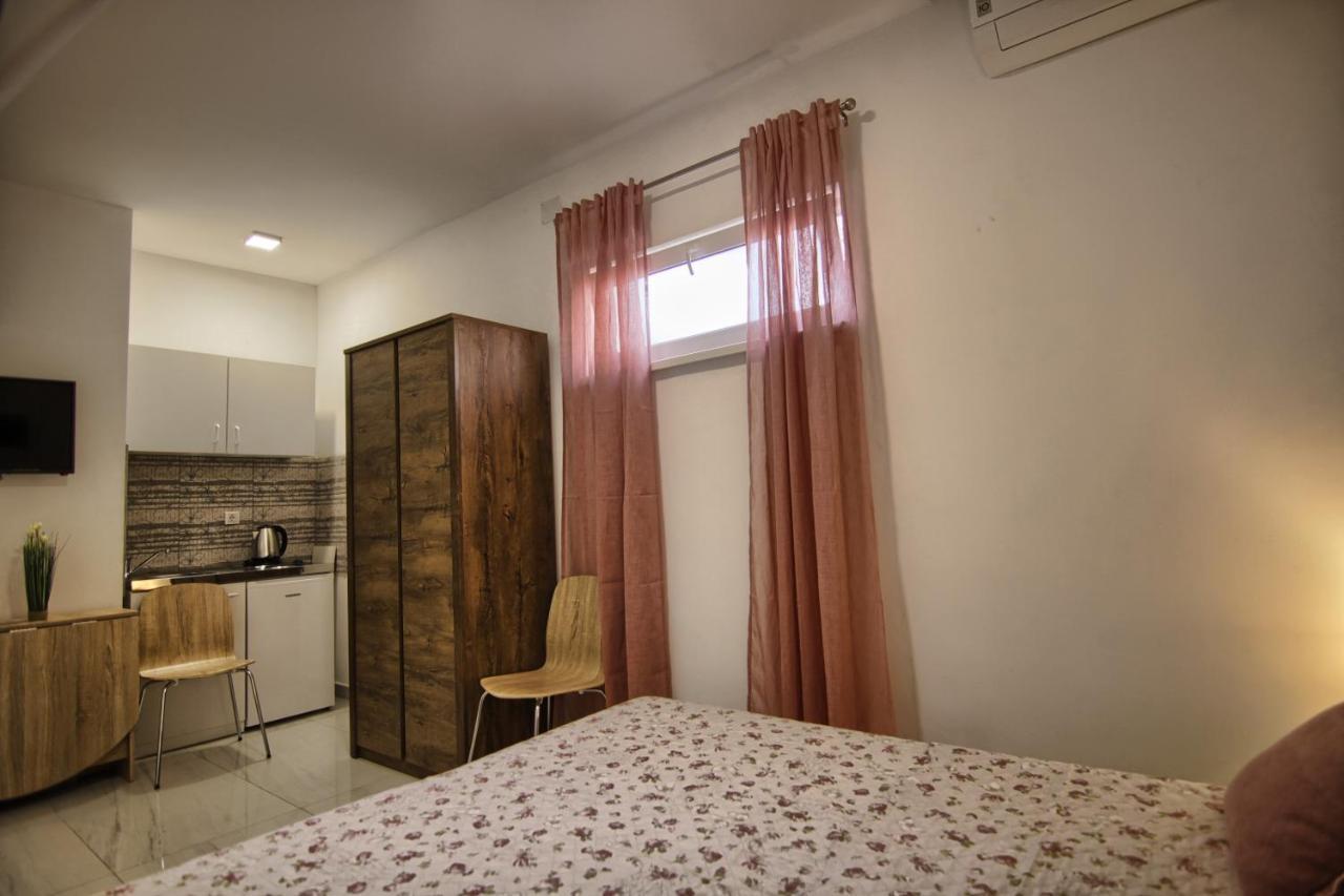 Rooms Dragica Pakoštane Zewnętrze zdjęcie